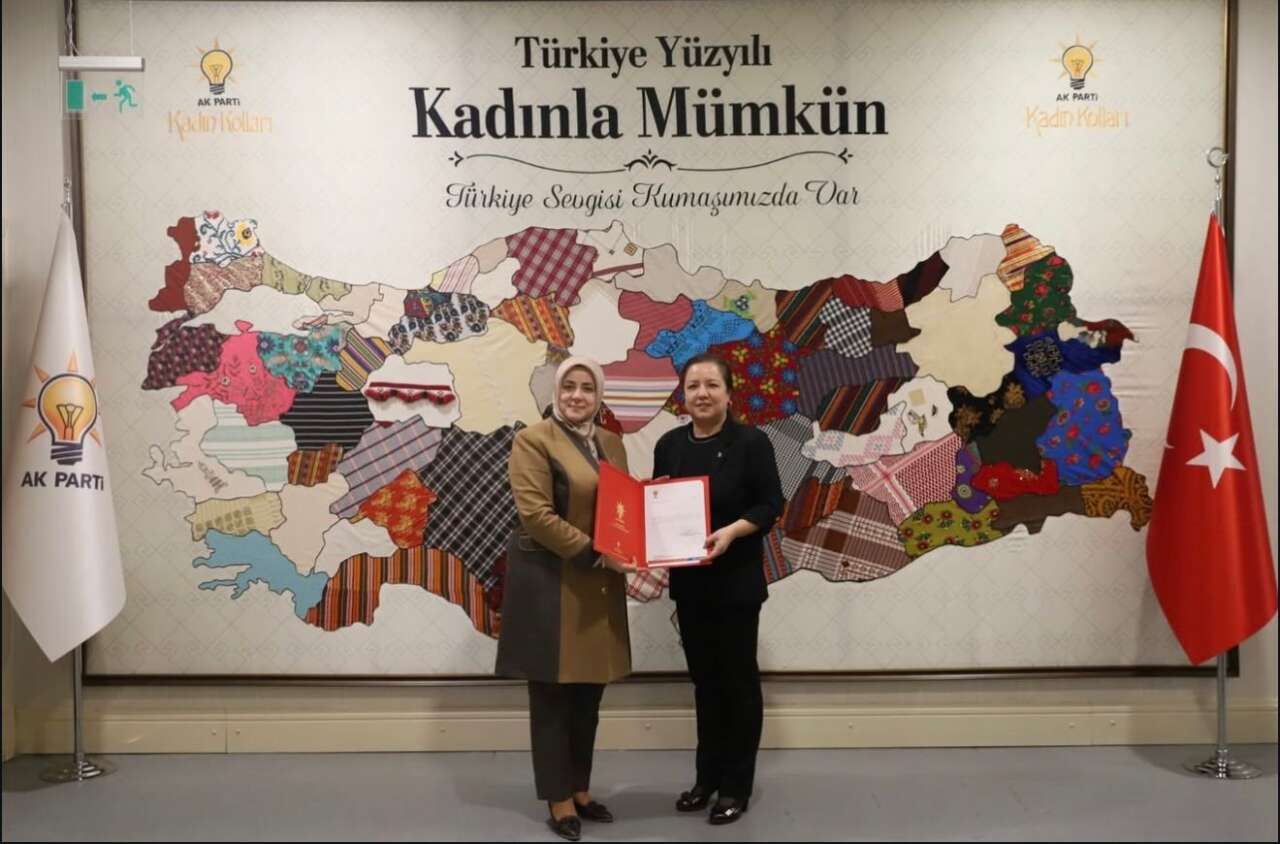 AK Parti Muğla’da Görev Değişimi: 5 İlçeye Yeni Kadın Kolları Başkanı 4